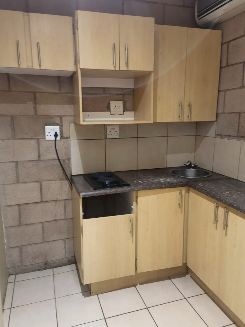 1 Bedroom Property for Sale in Brandwag Free State
